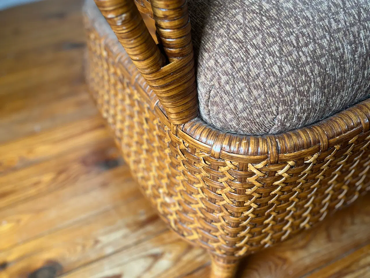 Billede 8 - Sofa + 2 stole i ægte orientalsk træflet (rattan)