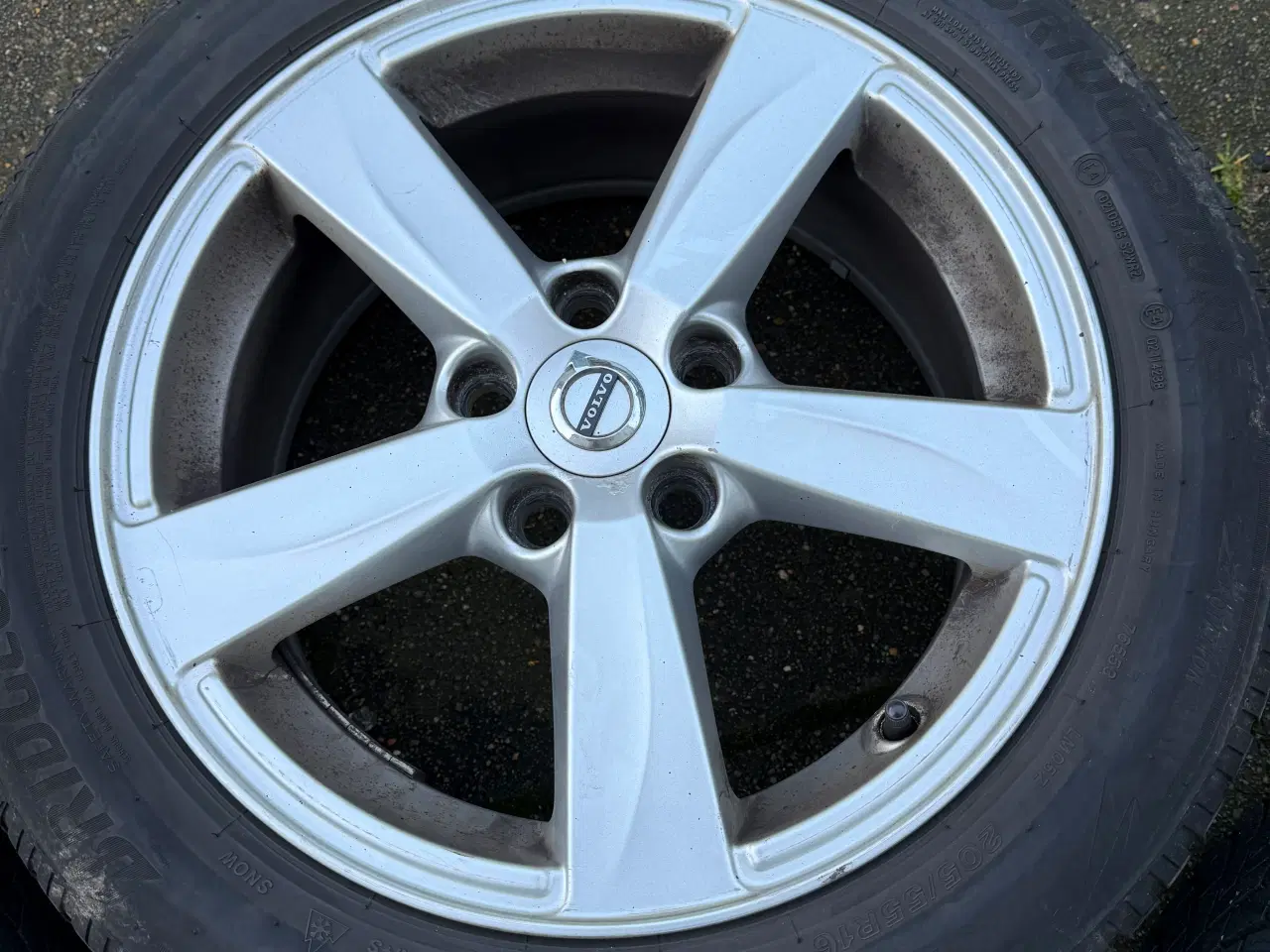 Billede 1 - Originale Volvo fælge byd gerne