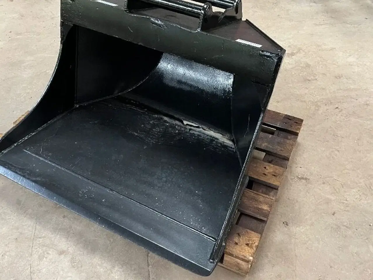 Billede 1 - Fabriksny skovl Svenske skovl / Demo