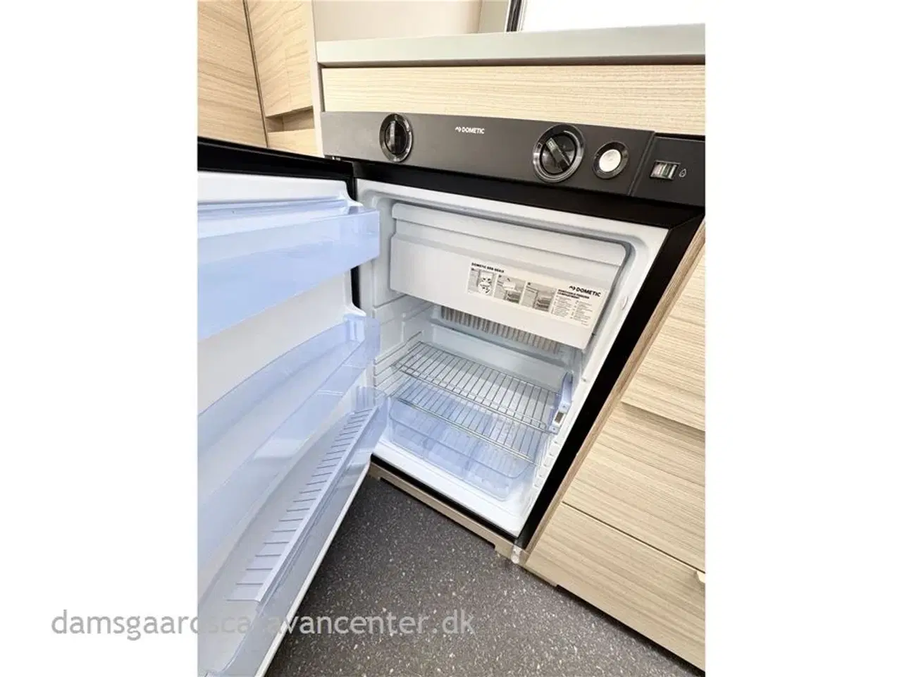 Billede 15 - 2021 - Adria Altea 432 PX   Fransk seng-Gulvtemp.-Mover-Tagmarkise