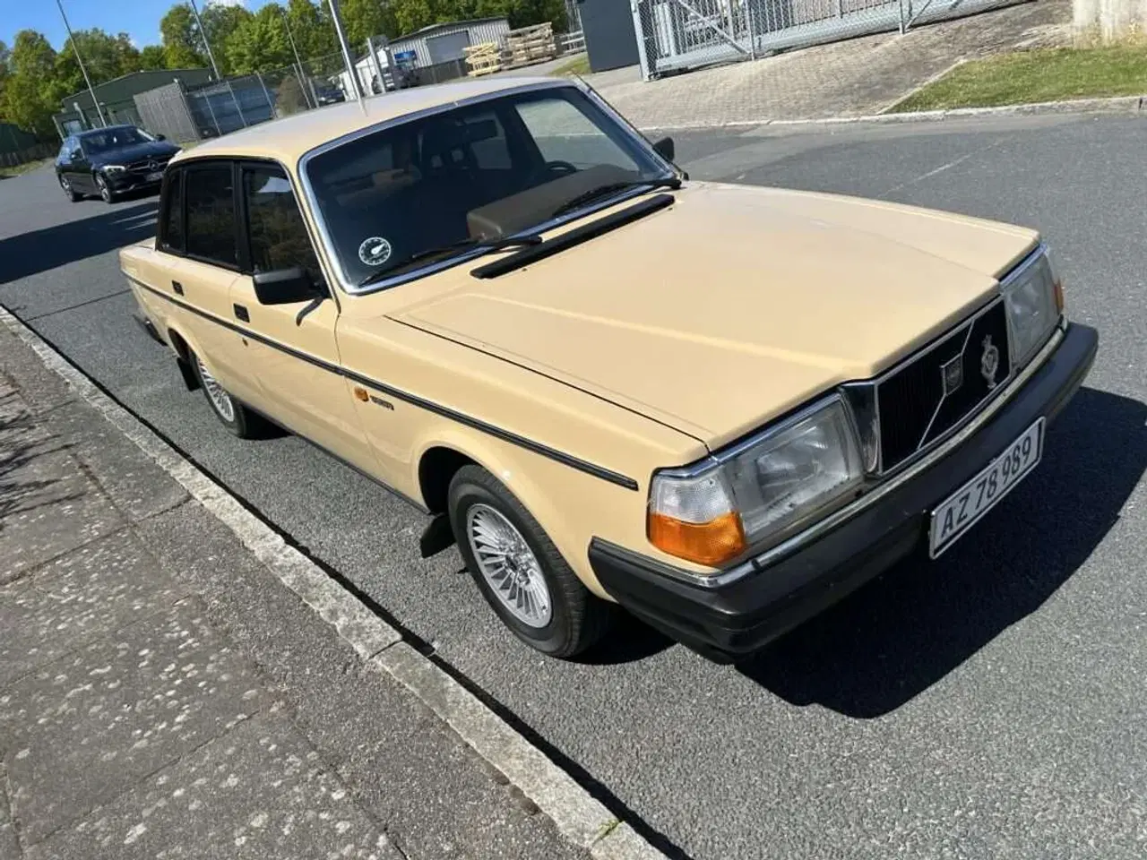 Billede 2 - Volvo 240 GL Aut i helt unik fin stand