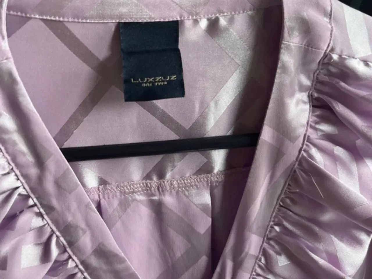 Billede 2 - Dejlig bluse