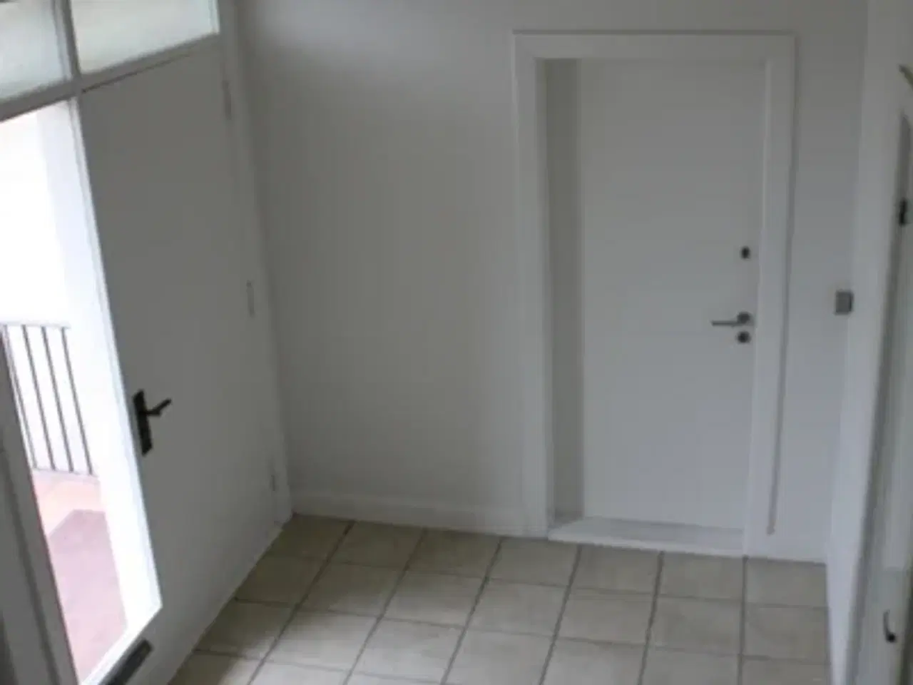 Billede 12 - Stort produktions- og lagerlokale til leje på Fyn.