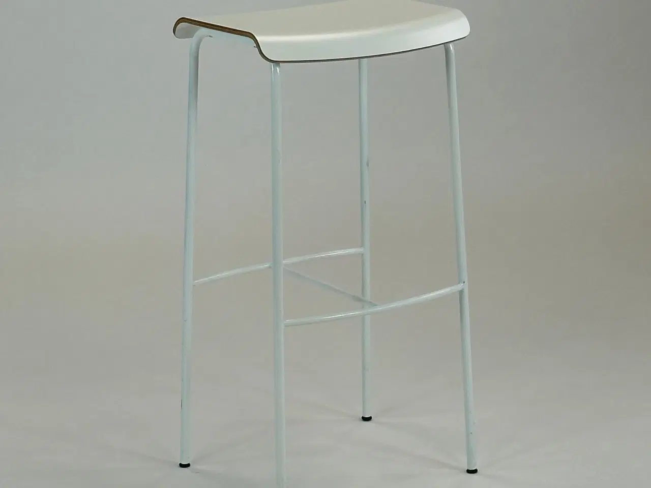 Billede 1 - Pause Bar Chair (Hvid) fra Magnus Olesen