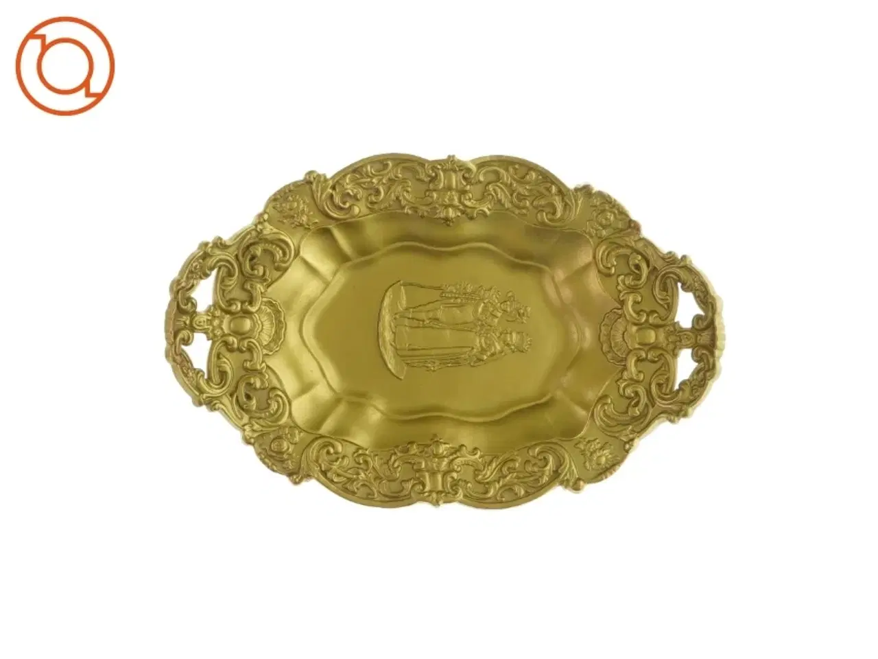 Billede 1 - Fad med udskåret motiv