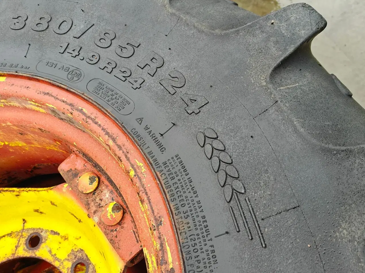 Billede 7 - Kléber 380/85R24 XXX