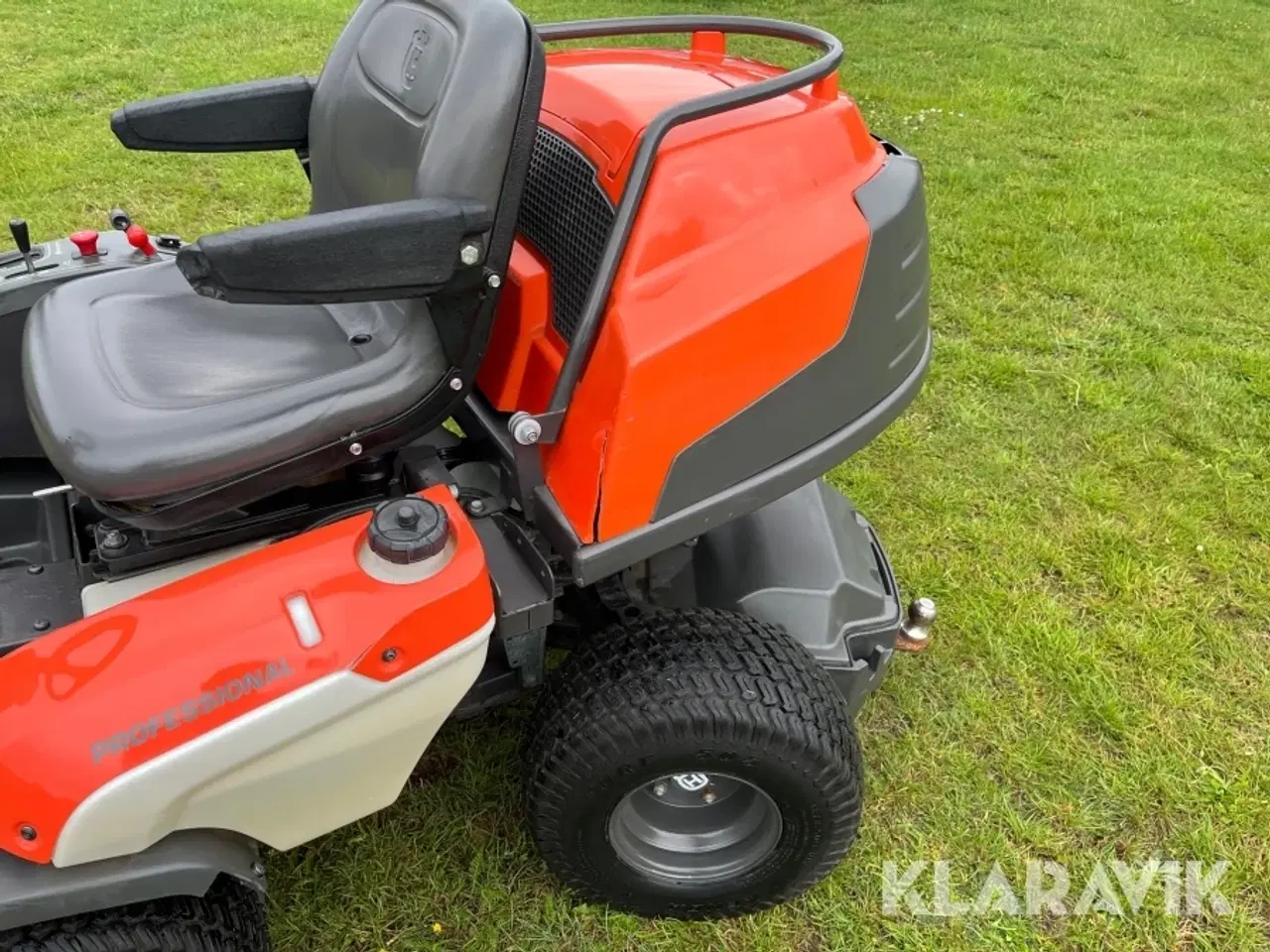 Billede 12 - Græsslåmaskine Husqvarna P524 4WD