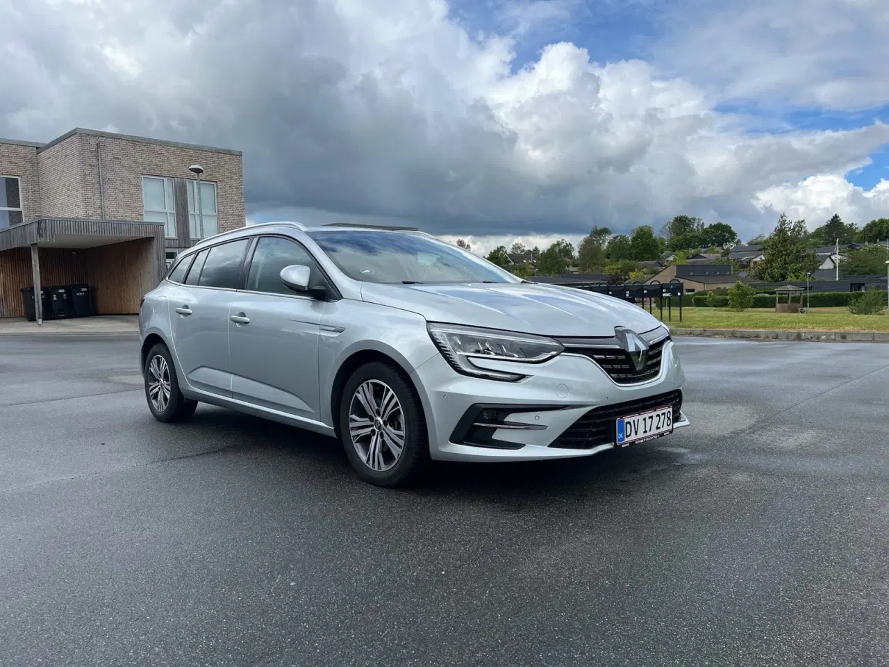 Billede 3 - Renault Megane IV 1,6 E-Tech Zen Sport Tourer