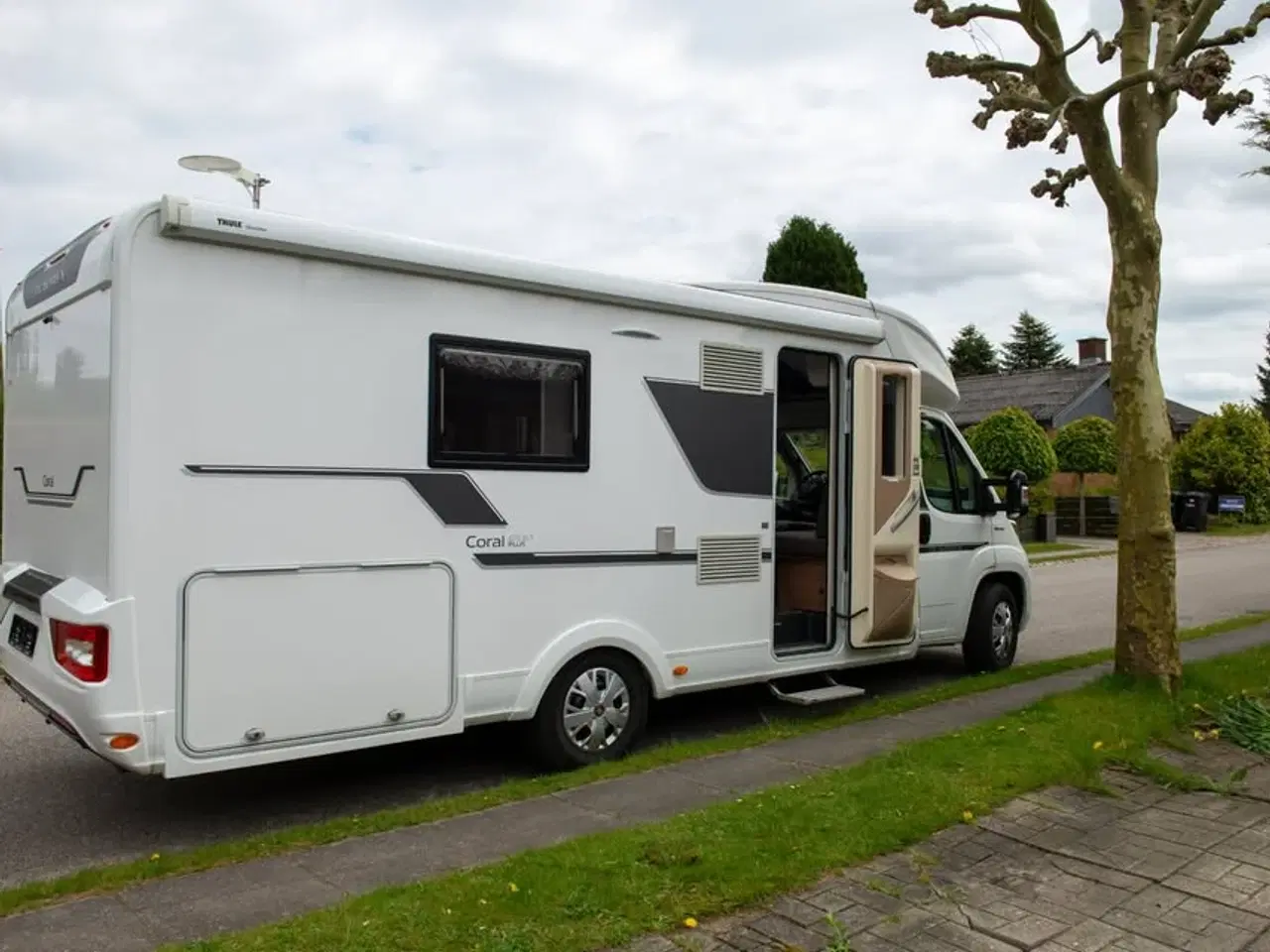 Billede 13 - Yderst velholdt Adria Coral Plus 670 SLT 