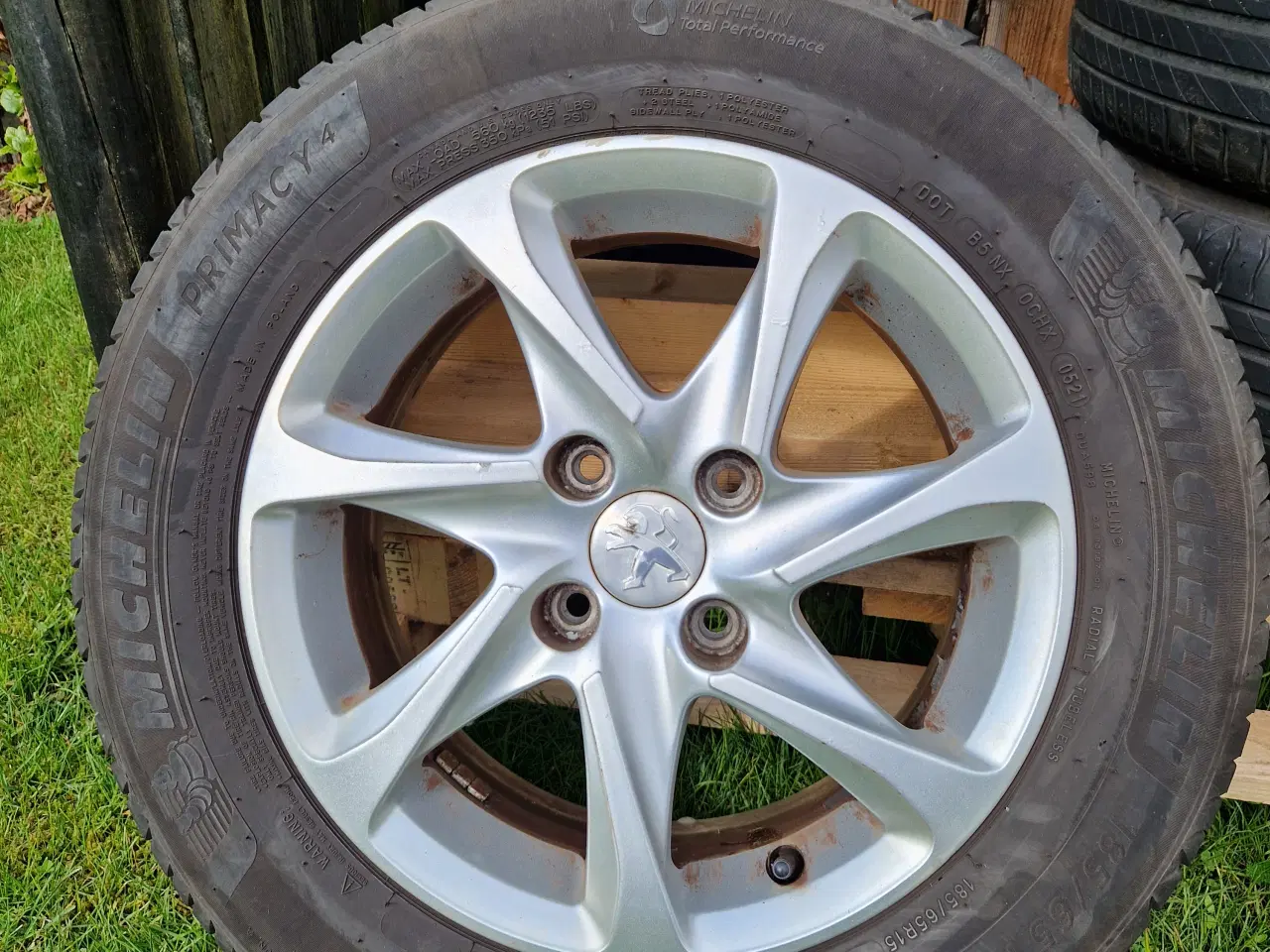 Billede 1 - Originale Peugeot alufælge med Michelin sommerdæk