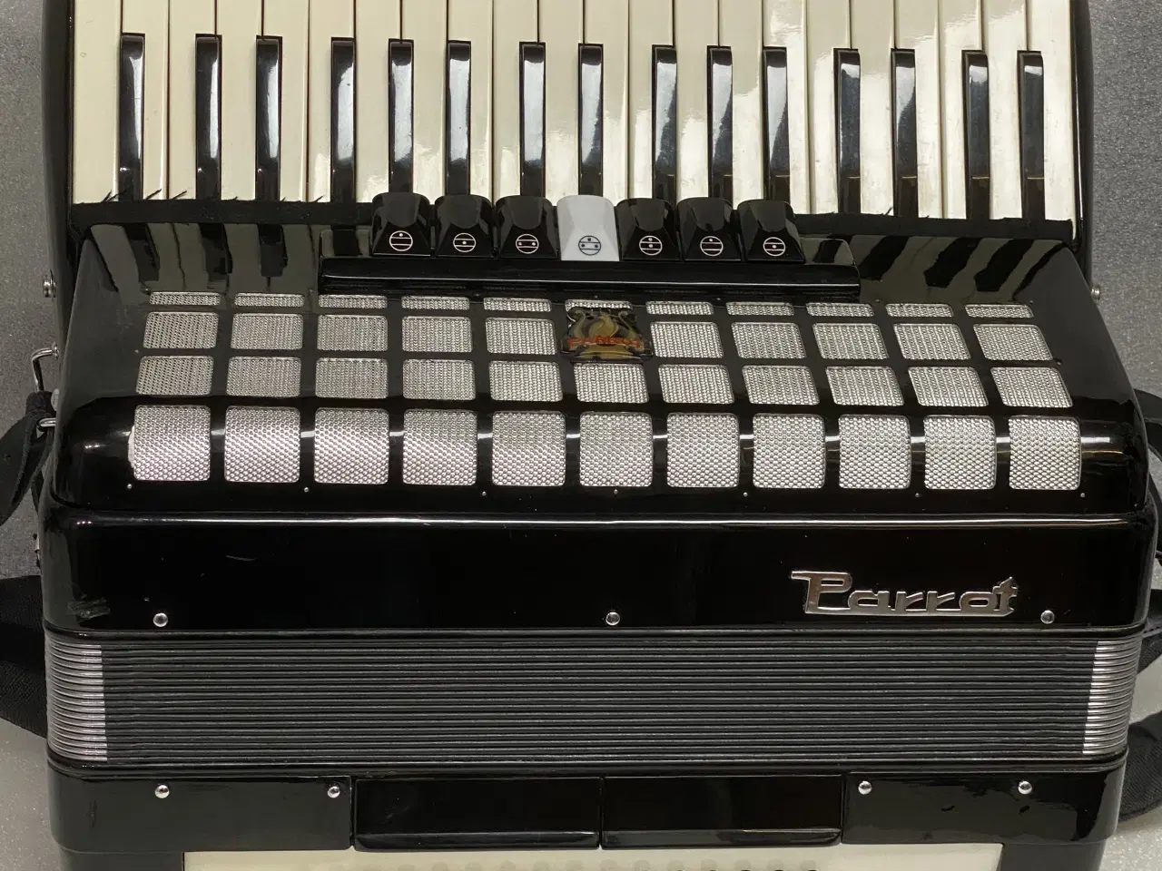 Billede 8 - Perrot tangent-harmonika sælges – nyserviceret