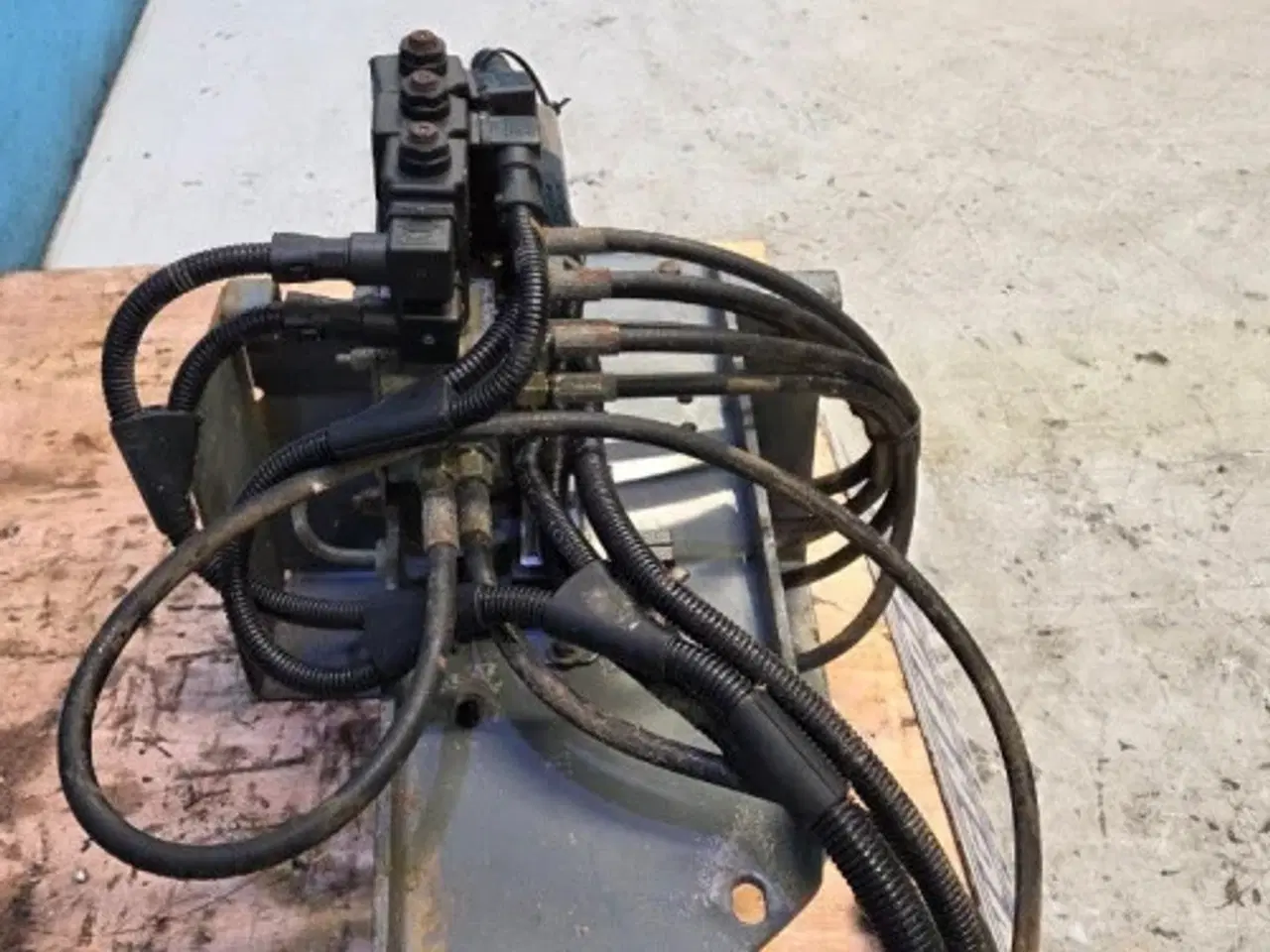 Billede 5 - Massey Ferguson 7274 Gearvælger Konsol 28785685