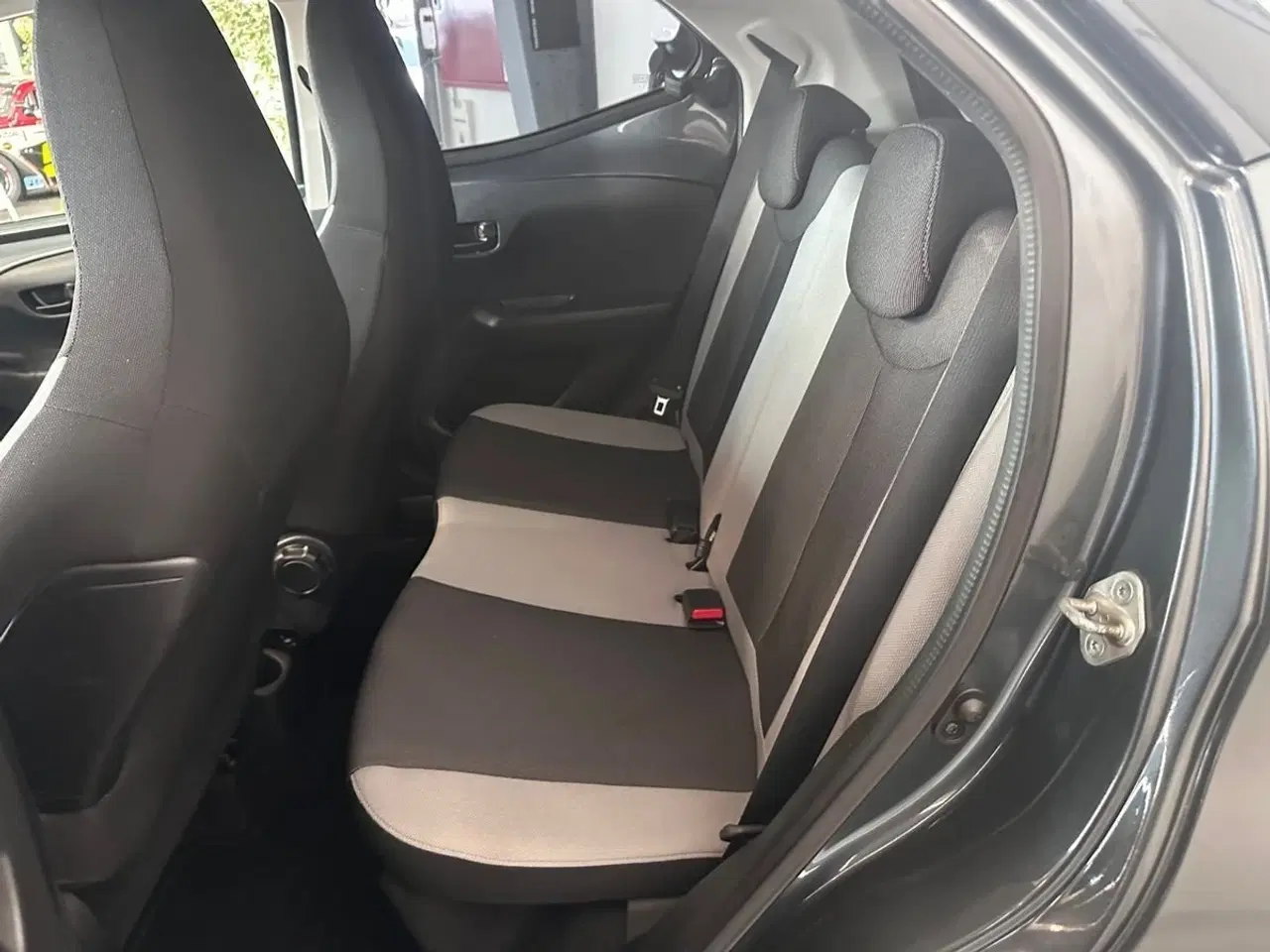 Billede 5 - Toyota Aygo 1,0 VVT-i x-play