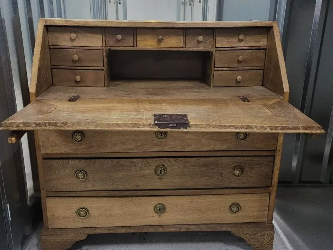 Billede 1 - Chatol i egetræ