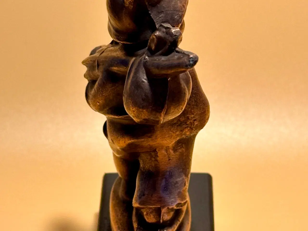 Billede 5 - Antik bronze figur af lille vagabond sælges