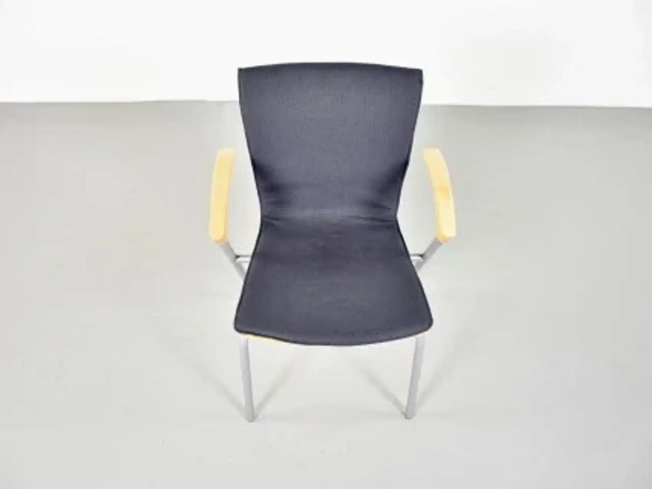 Billede 5 - Four design g2 konferencestol i grå med armlæn i bøg