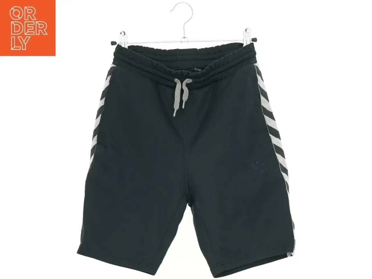 Billede 1 - Shorts fra Hummel (str. 152 cm)