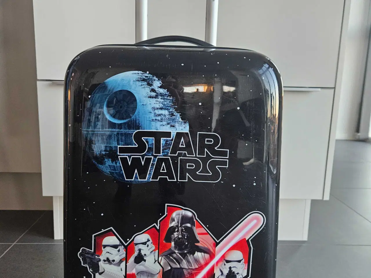 Billede 1 - Starwars børnekuffert kabinestørrelse