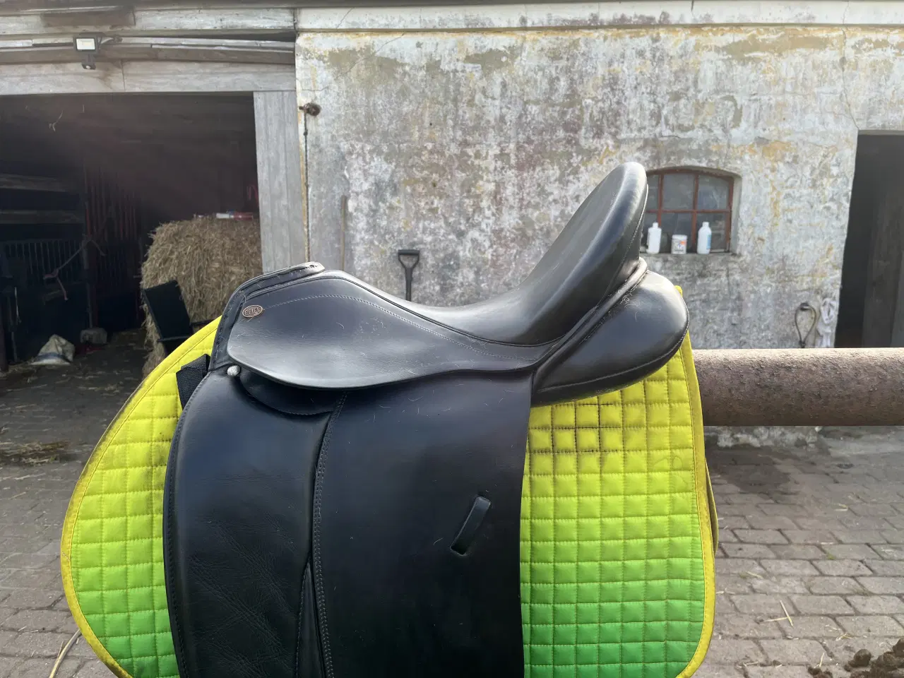 Billede 1 - Dressur sadle 