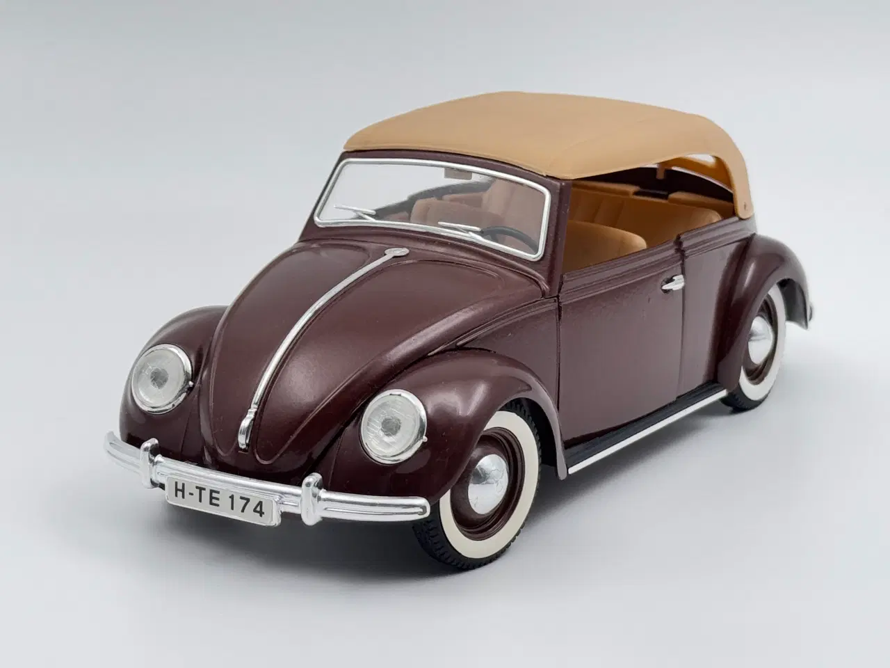 Billede 1 - 1949 VW Type 1 Cabriolet Coccinelle 1:18