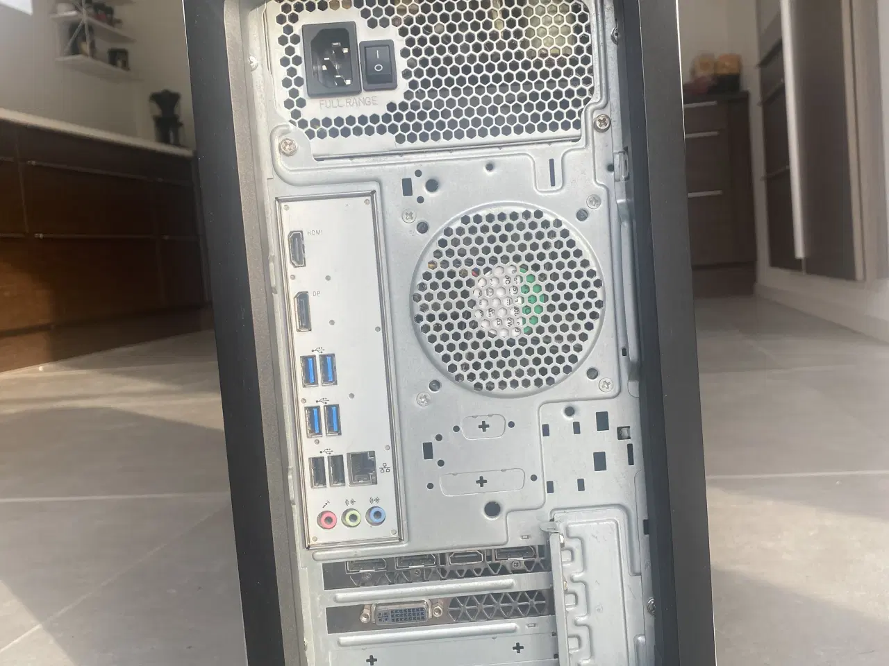 Billede 3 - Predator g6 god computer