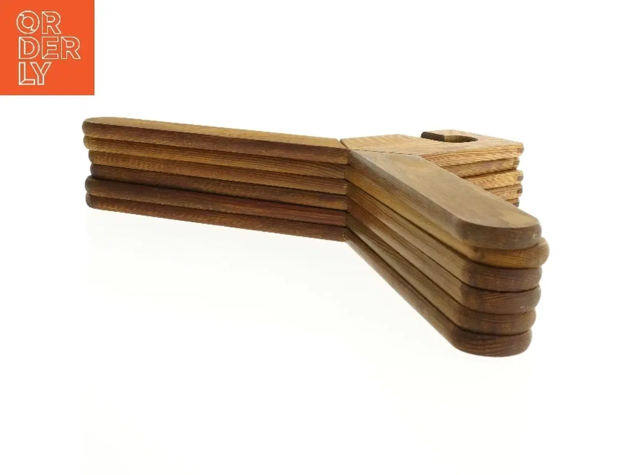 Billede 2 - Træ bøjler (str. 46 x 30 cm)