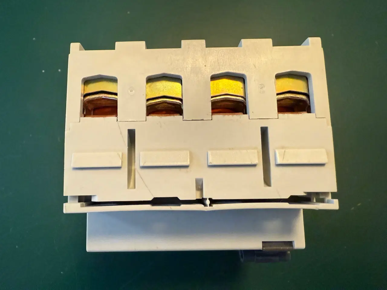 Billede 2 - PFI-relæ, 63A, 300 mA