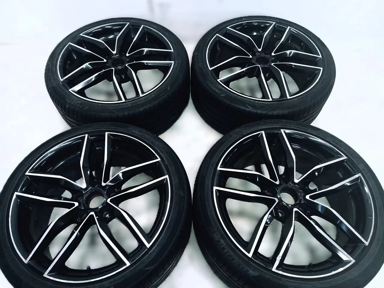 Billede 5 - 5x112 18" ET39 nav 66,6ø Mak perf. sommersæt 