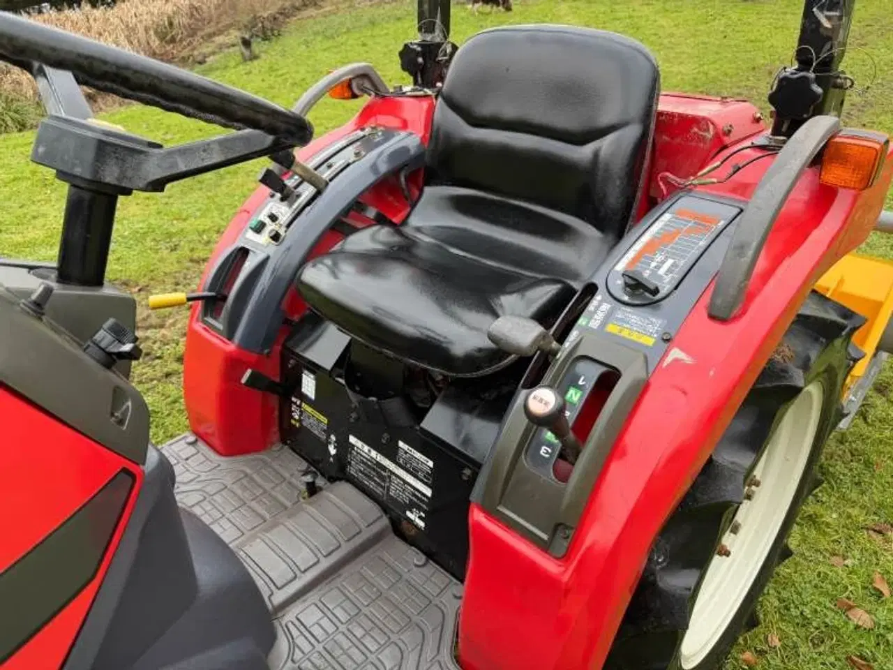 Billede 3 - Traktor - MITSUBISHI MT170 4WD