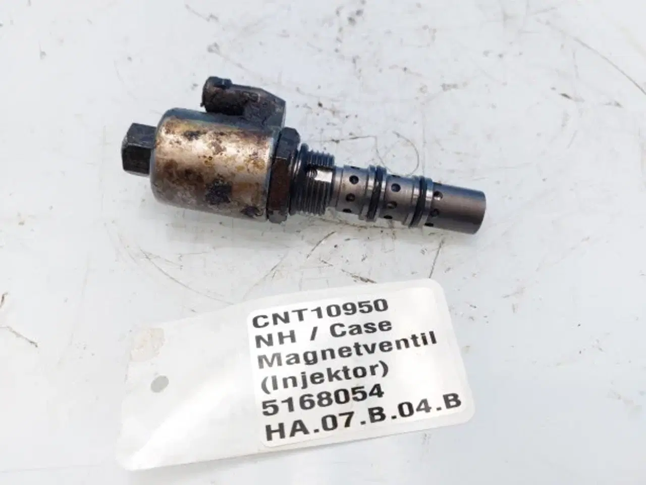 Billede 12 - New Holland /Case  Elektrisk ventil 5168054