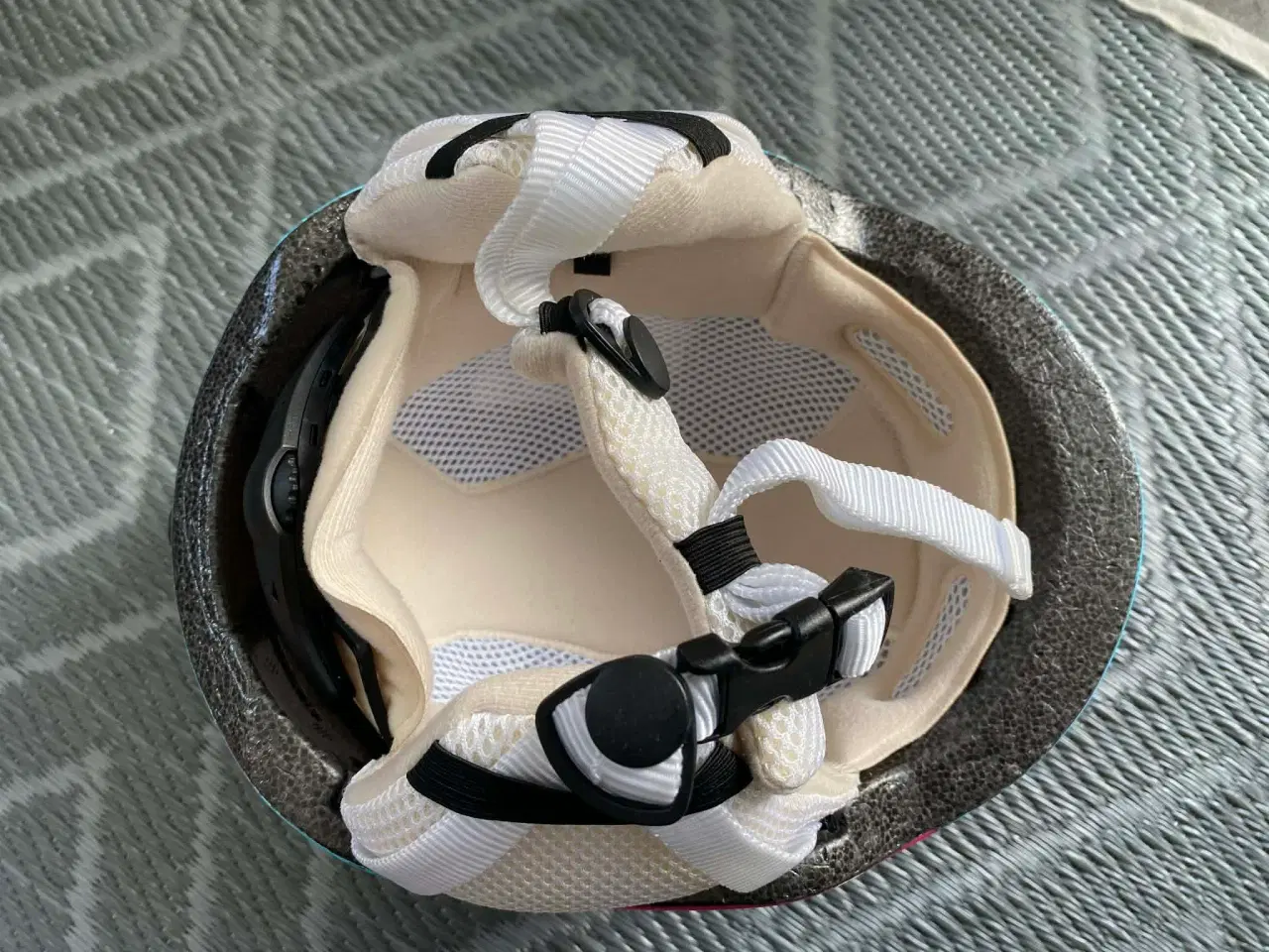 Billede 3 - Salomon skihjelm og skibriller til barn