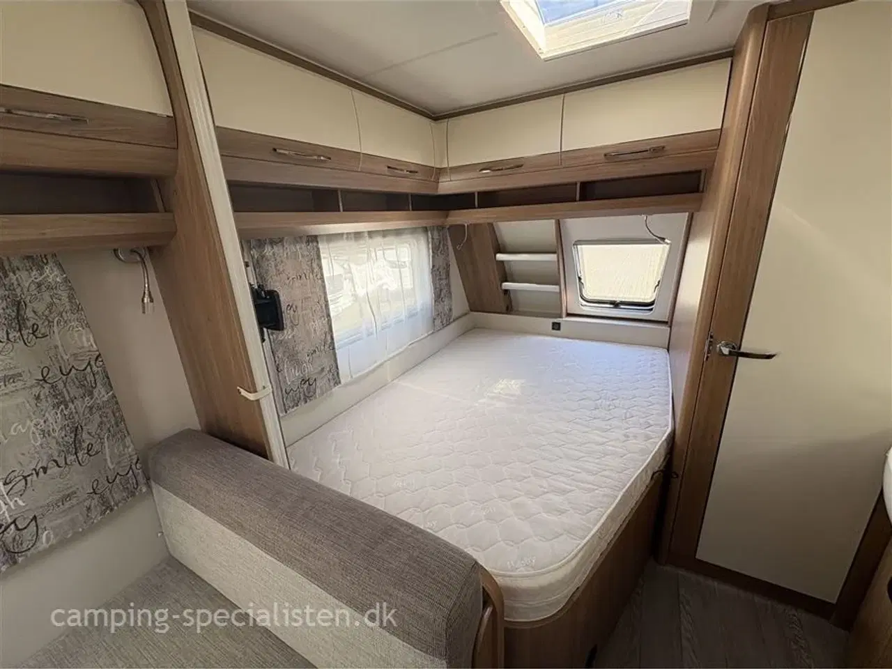 Billede 10 - 2019 - Hobby De Luxe 400 SFE   Pæn og velholdt Hobby De Luxe 400 SFe fra 2019 - Kan nu opleves hos Camping-Specialisten i Silkeborg