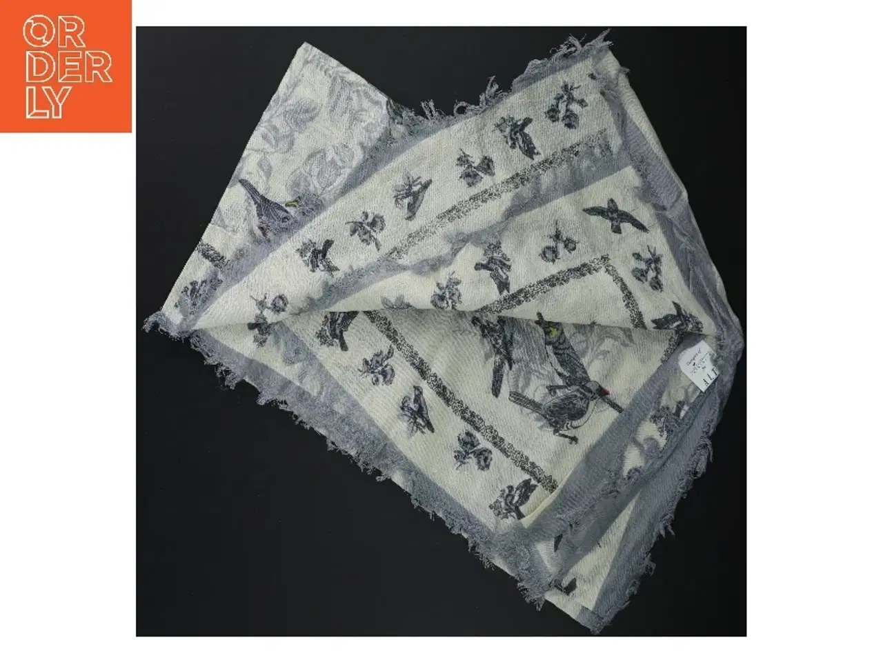 Billede 1 - Kvadratisk tørklæde med fugleprint fra ALT (str. 86x86 cm)
