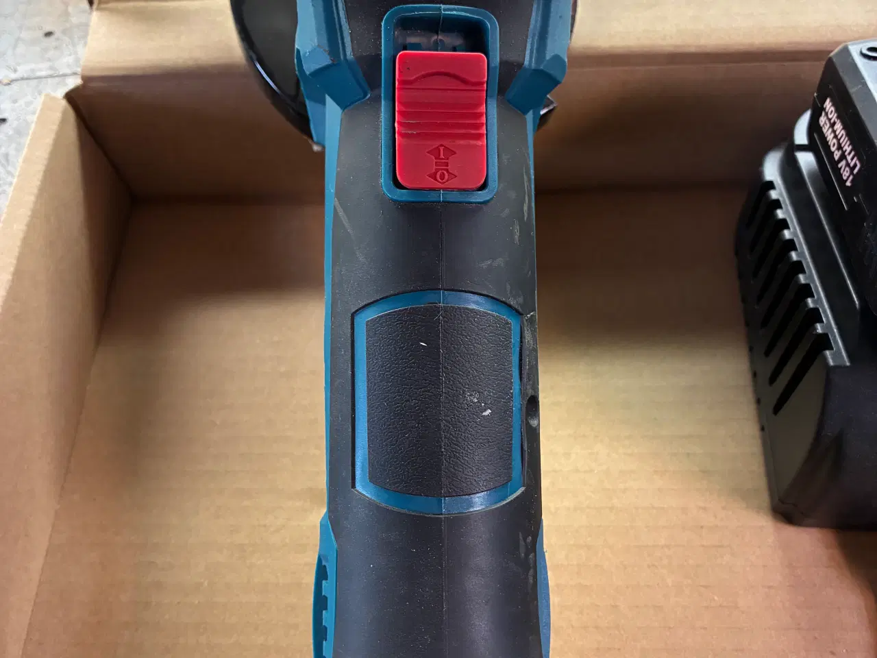 Billede 2 - Vinkelsliber med tilhørende lader