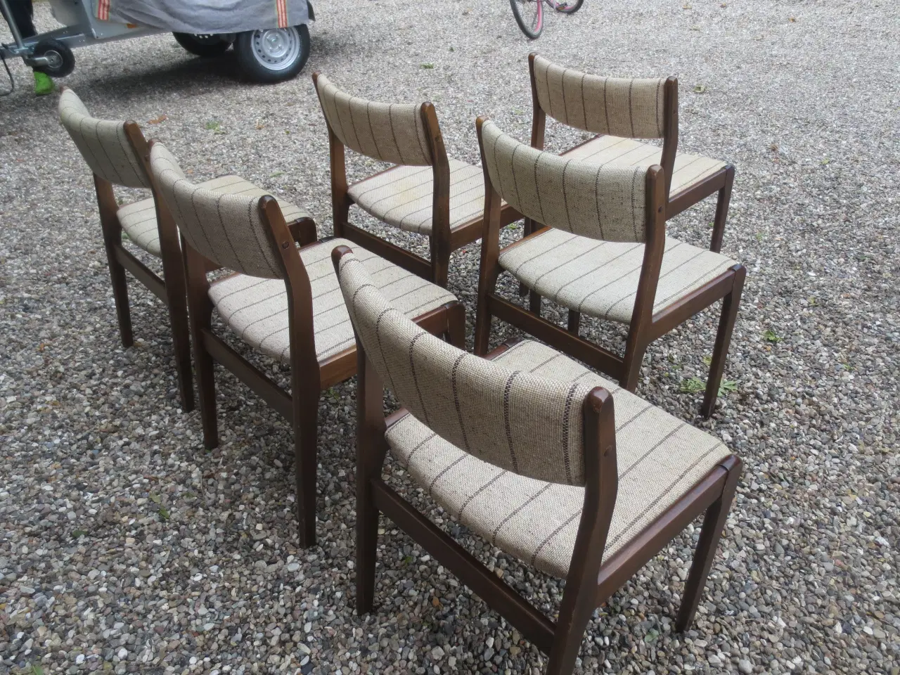 Billede 3 - 6 stk Farstrup Spisestuestole med Stribet stof 
