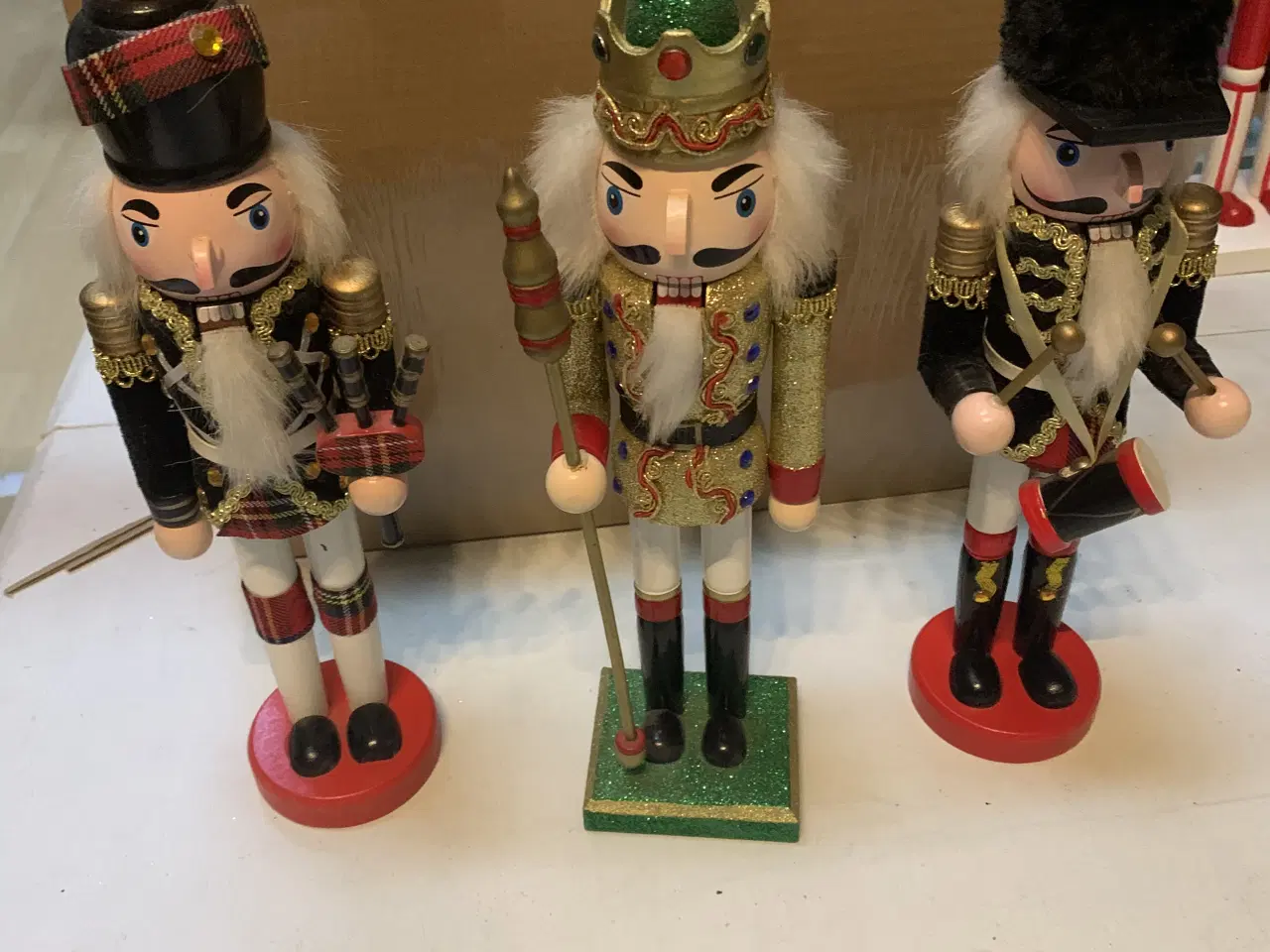 Billede 2 - Forskellige nøddeknækkere nye