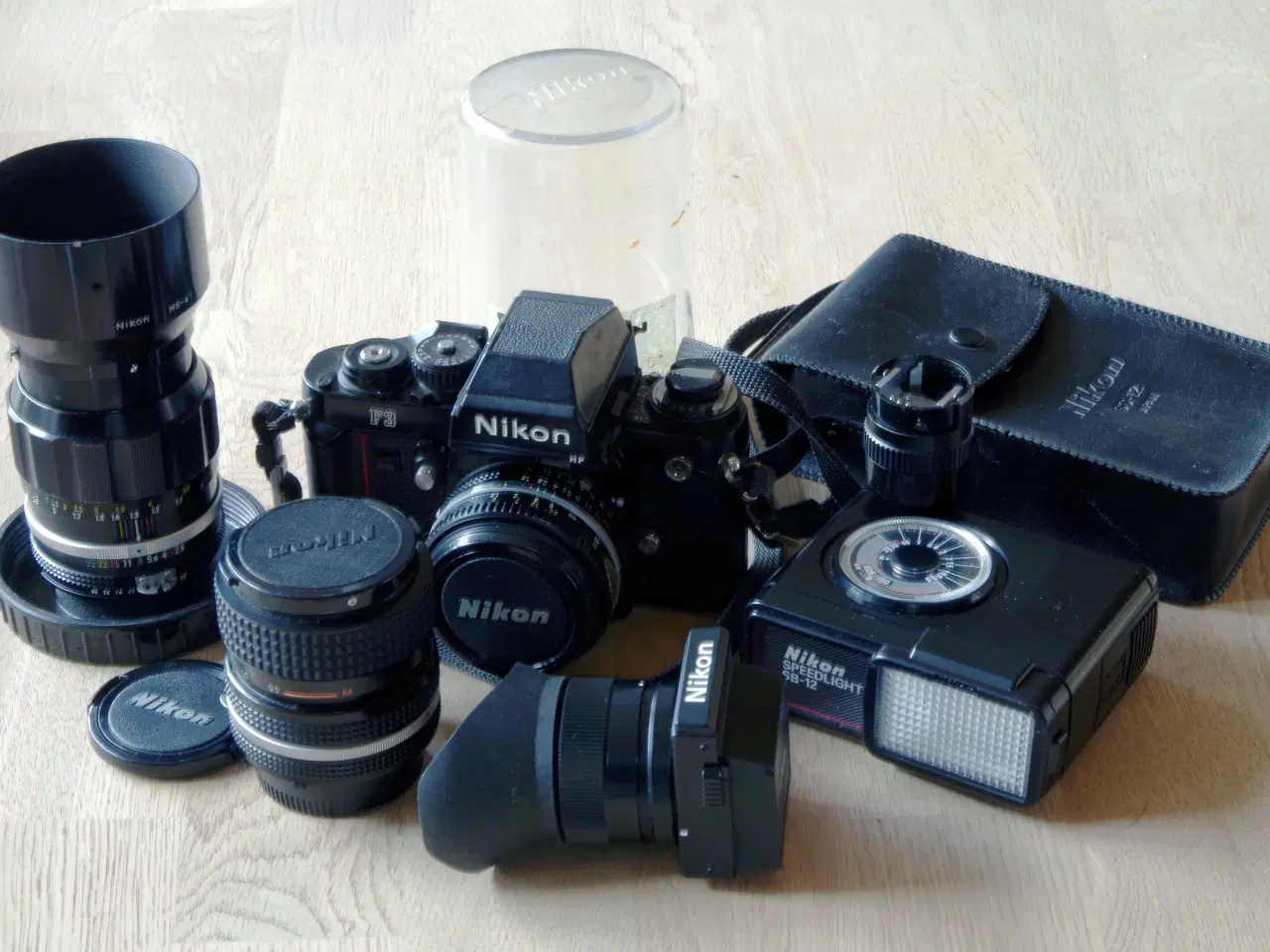 Billede 1 - Nikon objektiver og vertikal søger m.m.