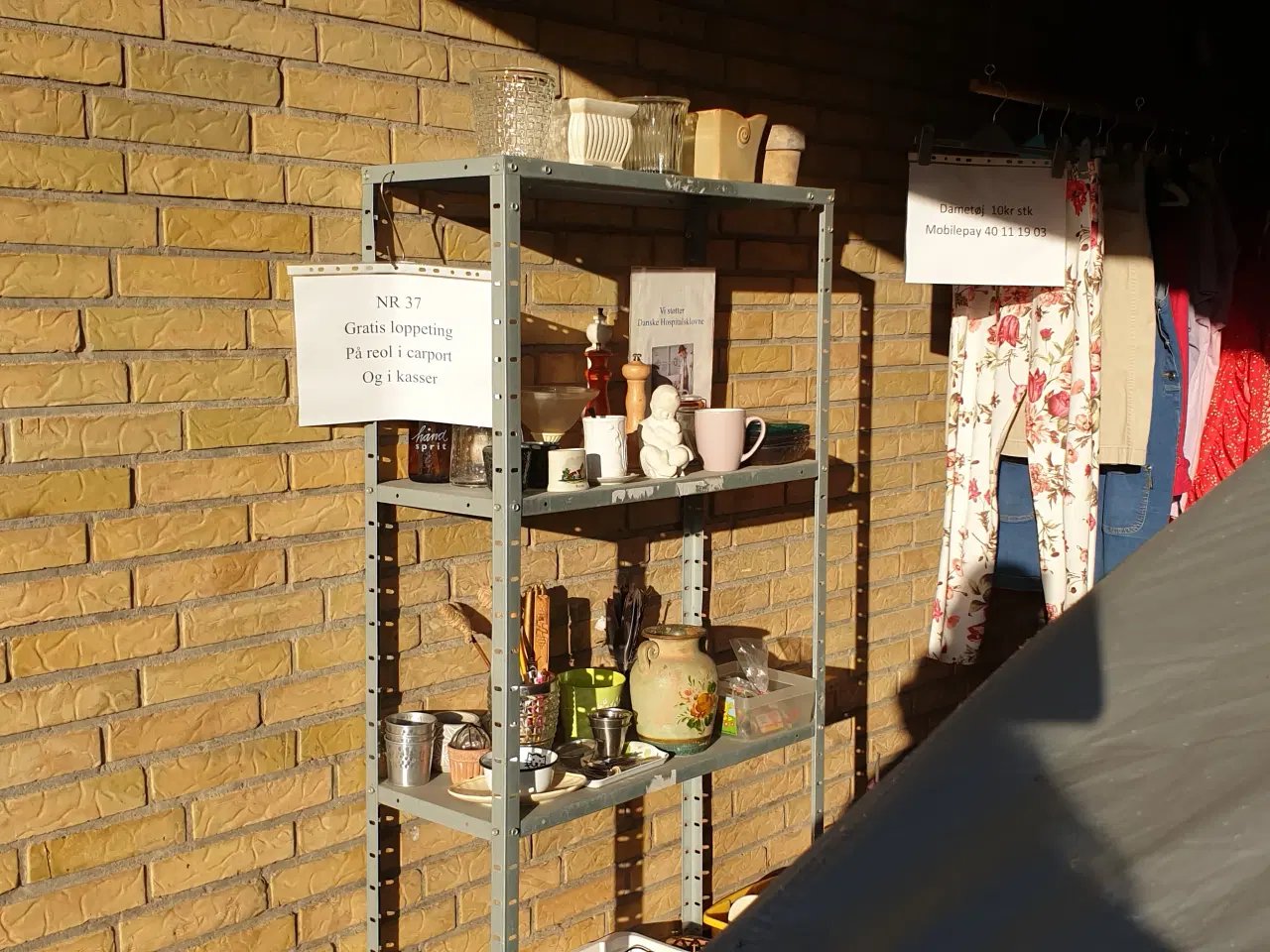 Billede 1 - GRATIS Loppeting i carport