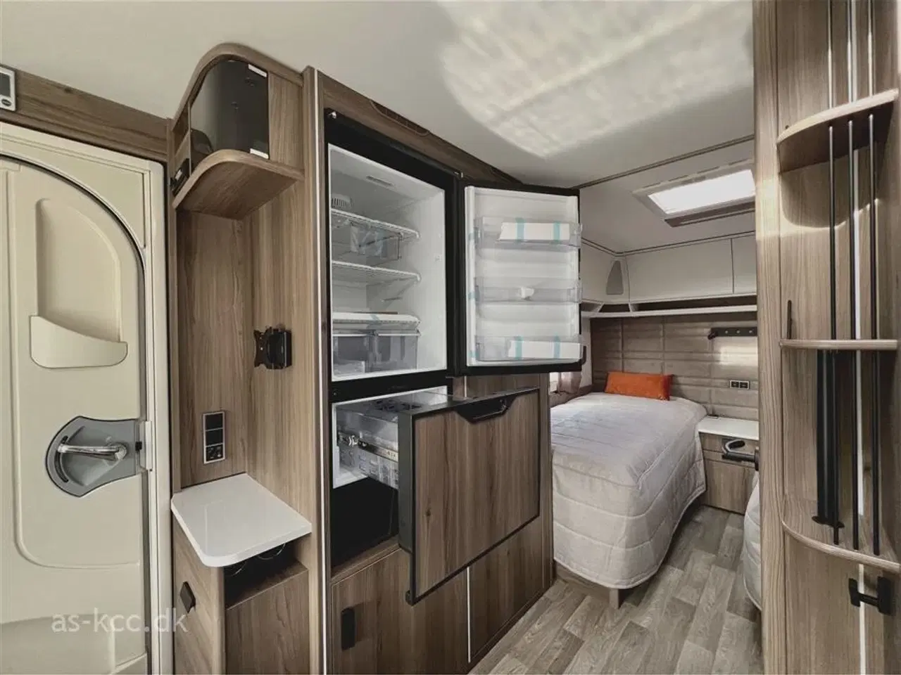 Billede 16 - 2025 - Kabe Smaragd 540 GLE KS