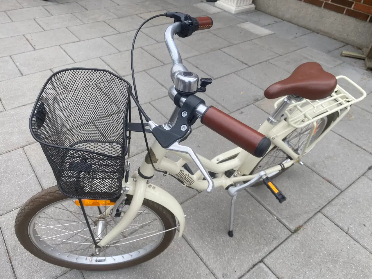 Billede 10 - Købt til 3499 kr 20 tommer prinsesse 👸 cykel 