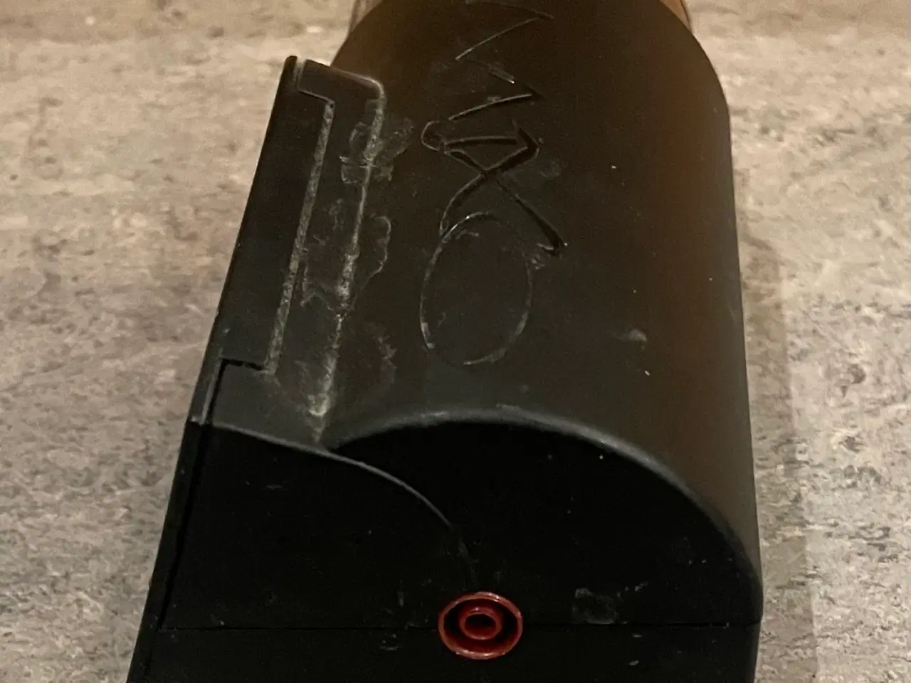 Billede 4 - Hydor automatisk foderautomat til akvarium sort