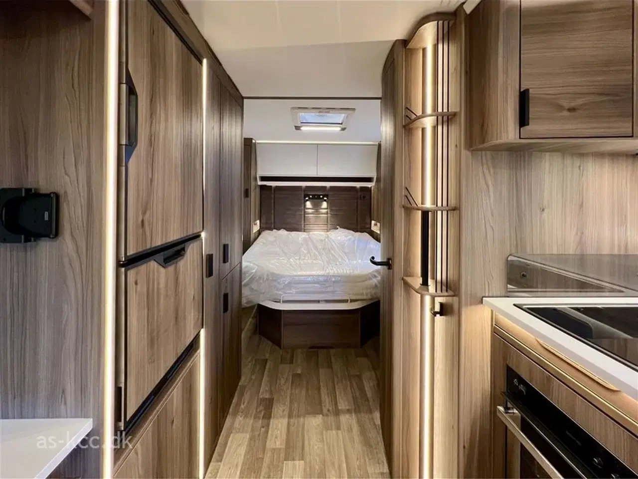 Billede 8 - 2025 - Kabe Ametist GLE KS B8 PREMIUM LINE   Kabe Ametist GLE KS B8 PREMIUM Line