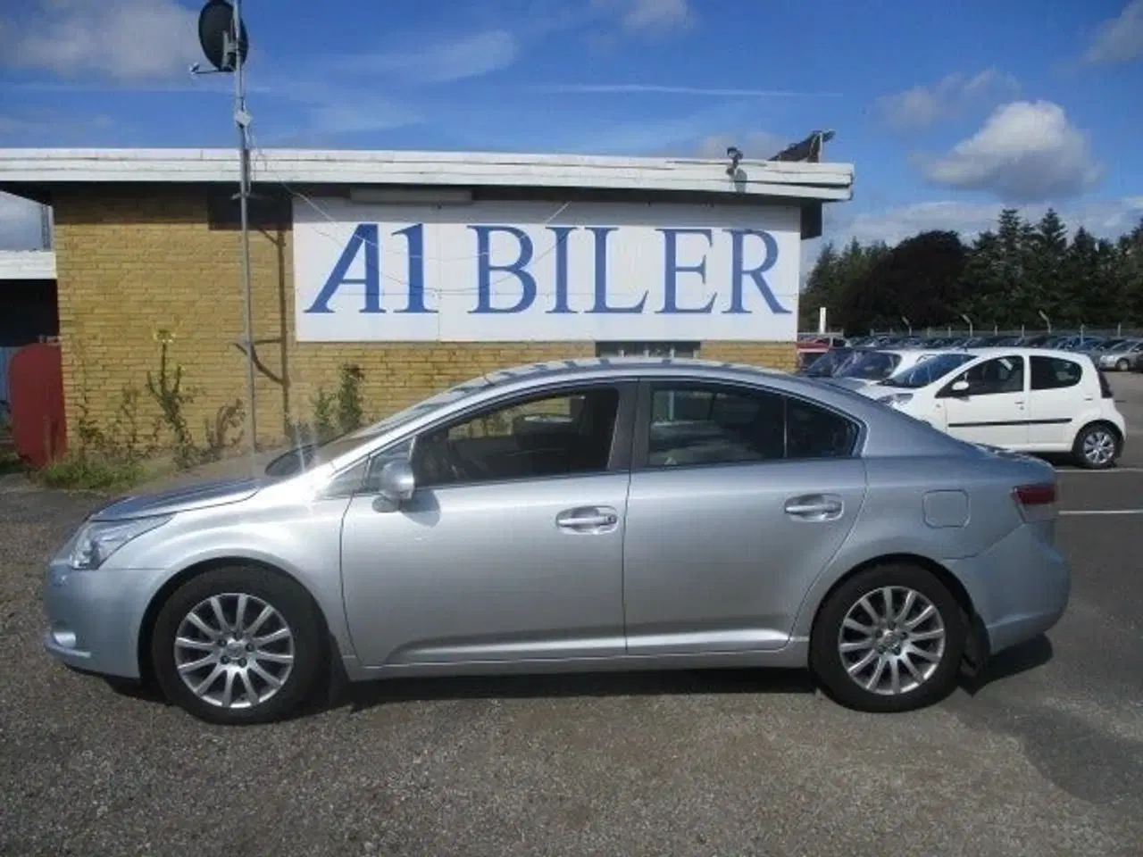 Billede 1 - Toyota Avensis 1,6 VVT-i T2