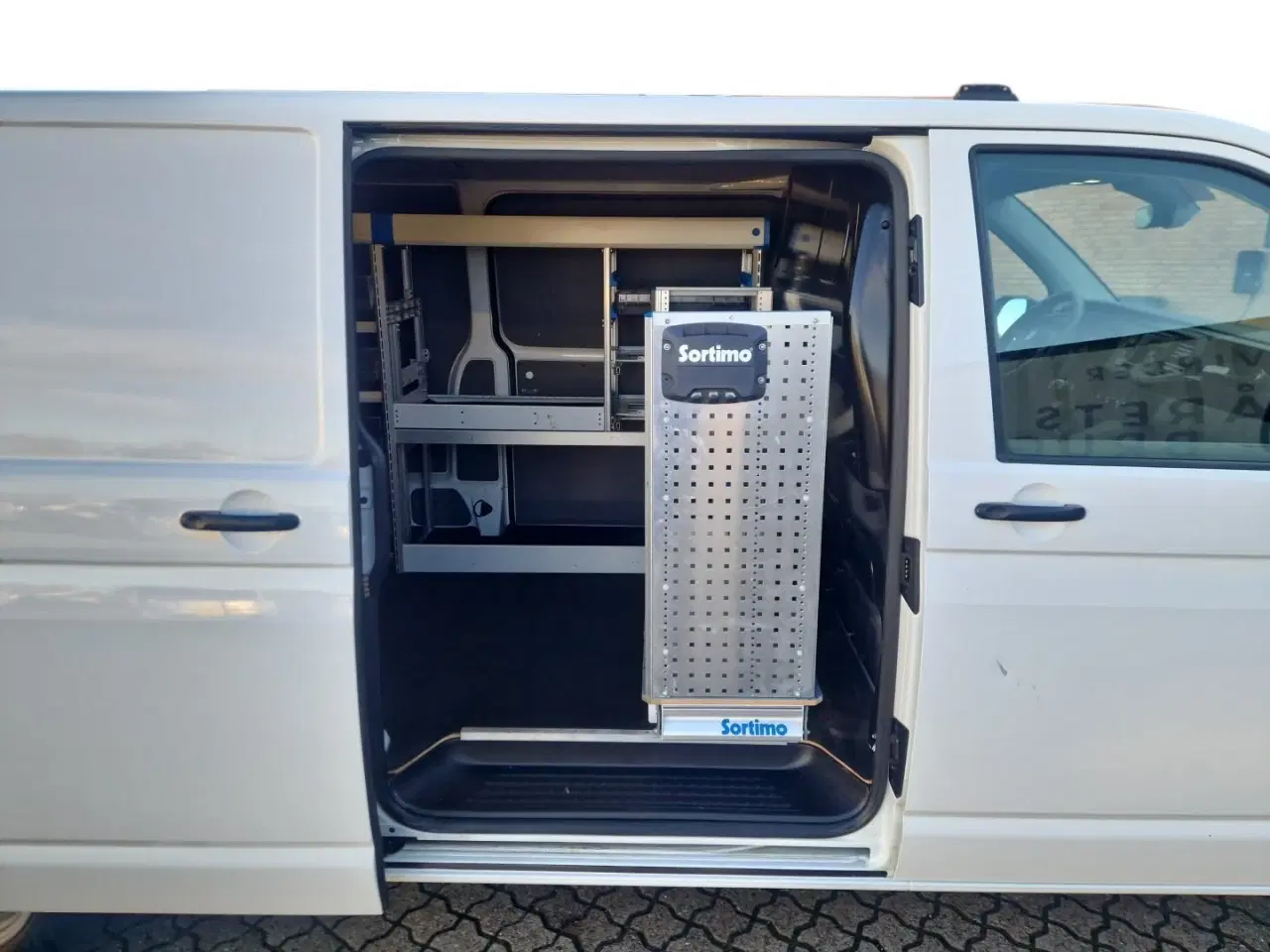 Billede 11 - VW Transporter 2,0 TDi 110 Kassevogn lang