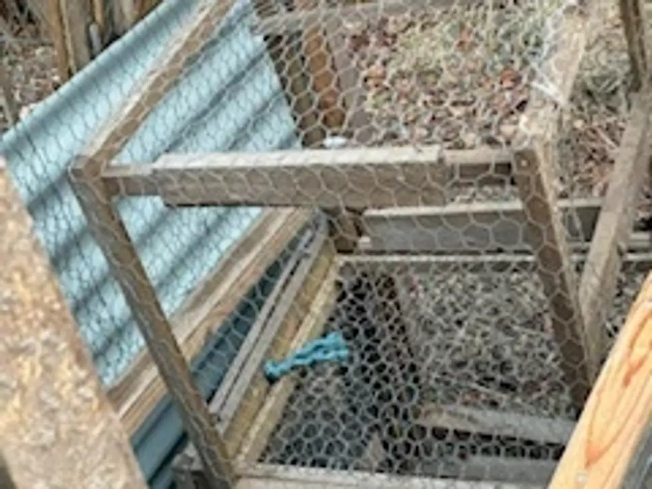 Billede 4 - Diverse træmateriel og stolper