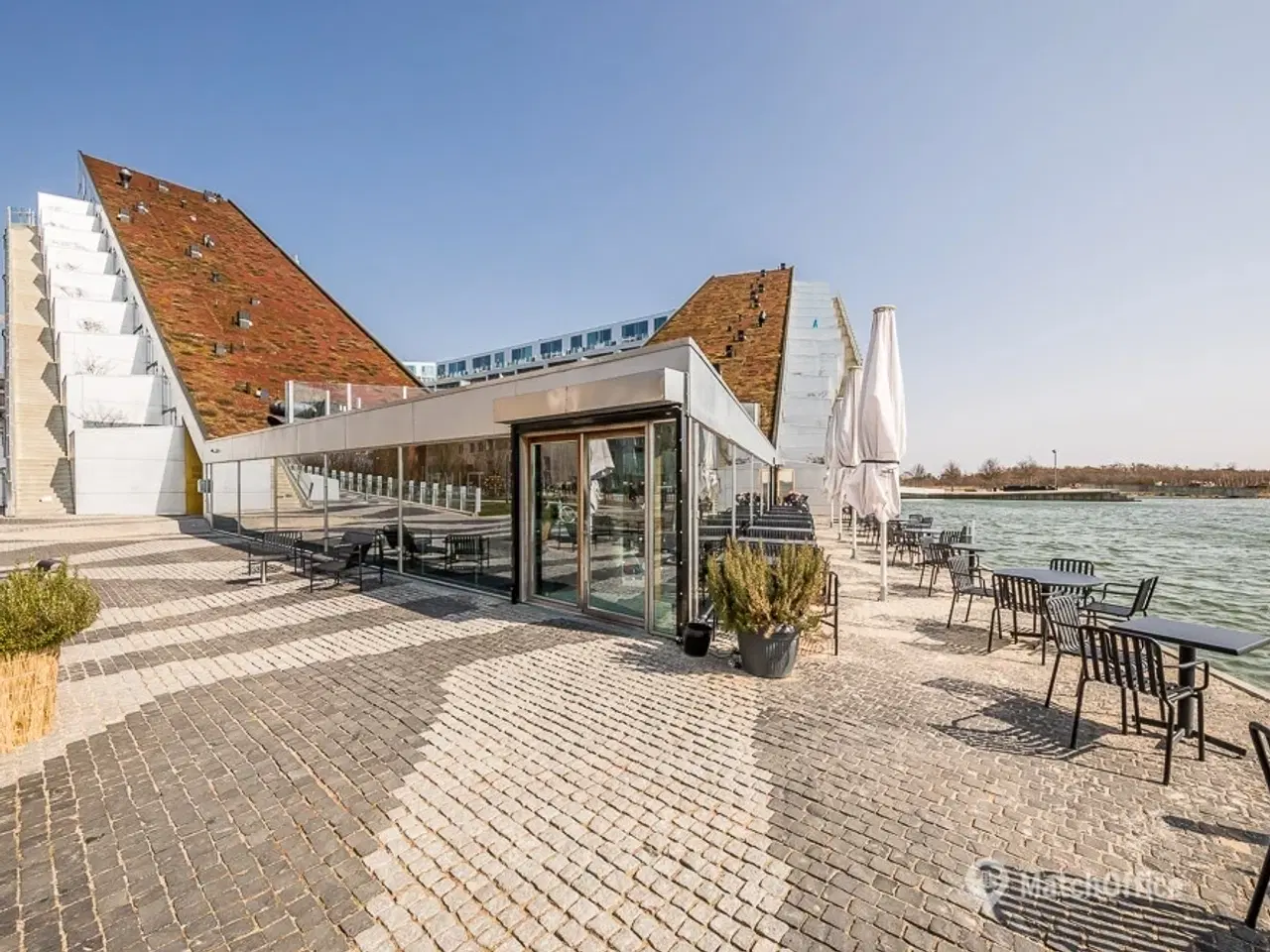 Billede 1 - Indbydende kontorlejemål i det prisvindende 8TALLET - tæt på metro og motorvejsnettet.