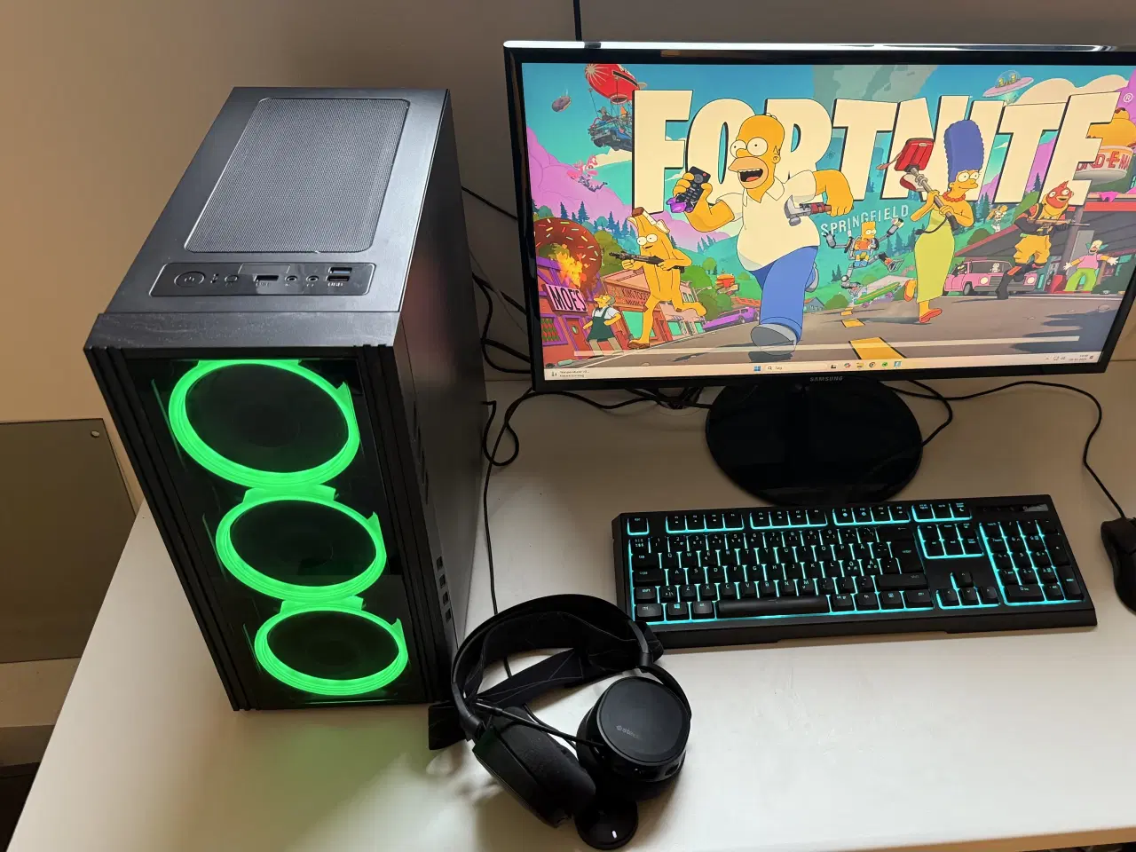 Billede 7 - Gamer PC med alt tilbehør, Geforce, 16GB, 27"