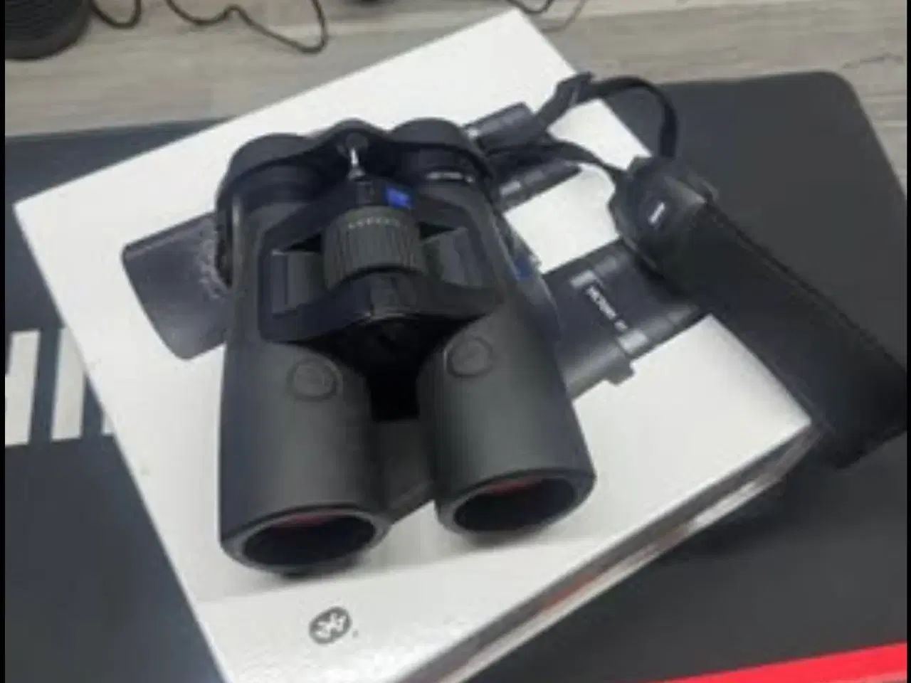 Billede 1 - ZEISS victory RF 42 med afstands måler