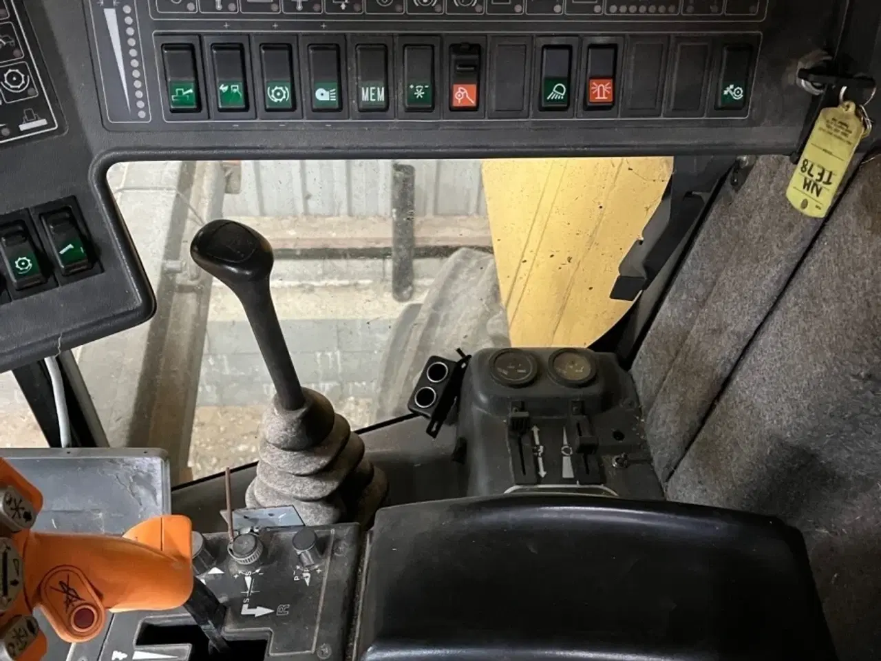 Billede 9 - Mejetærsker New Holland TF 78
