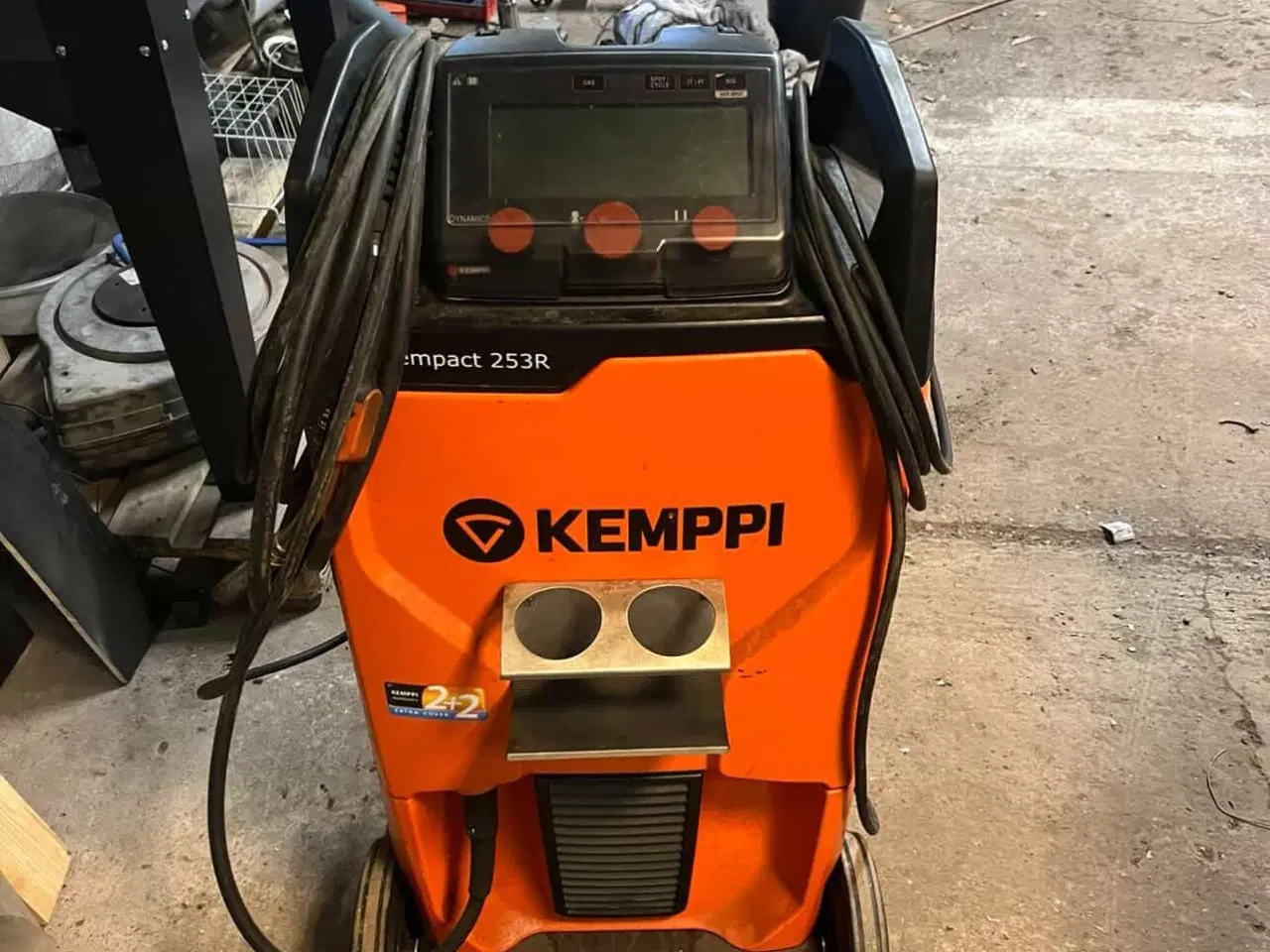 Billede 2 - Sælger komplet svejseanlæg Kemppi Kempact 253R